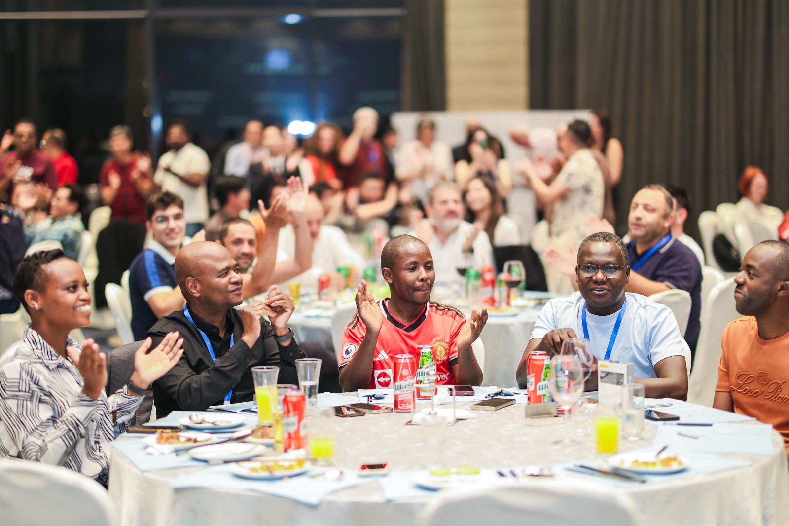 1764560449384580.jpg 1764560449384580.jpg